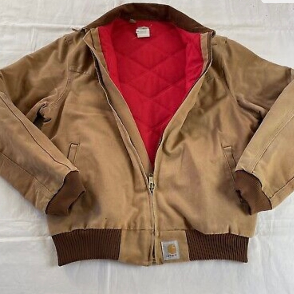 Vintage 90’s Carhartt J13 BRN Santa Fe Jacket w/ Red Quilted Lining Men’